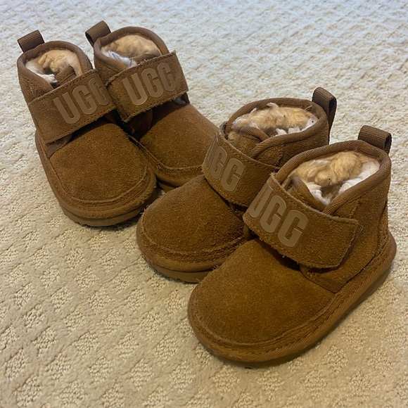Toddler Ugg Boots - Picture 1 of 4